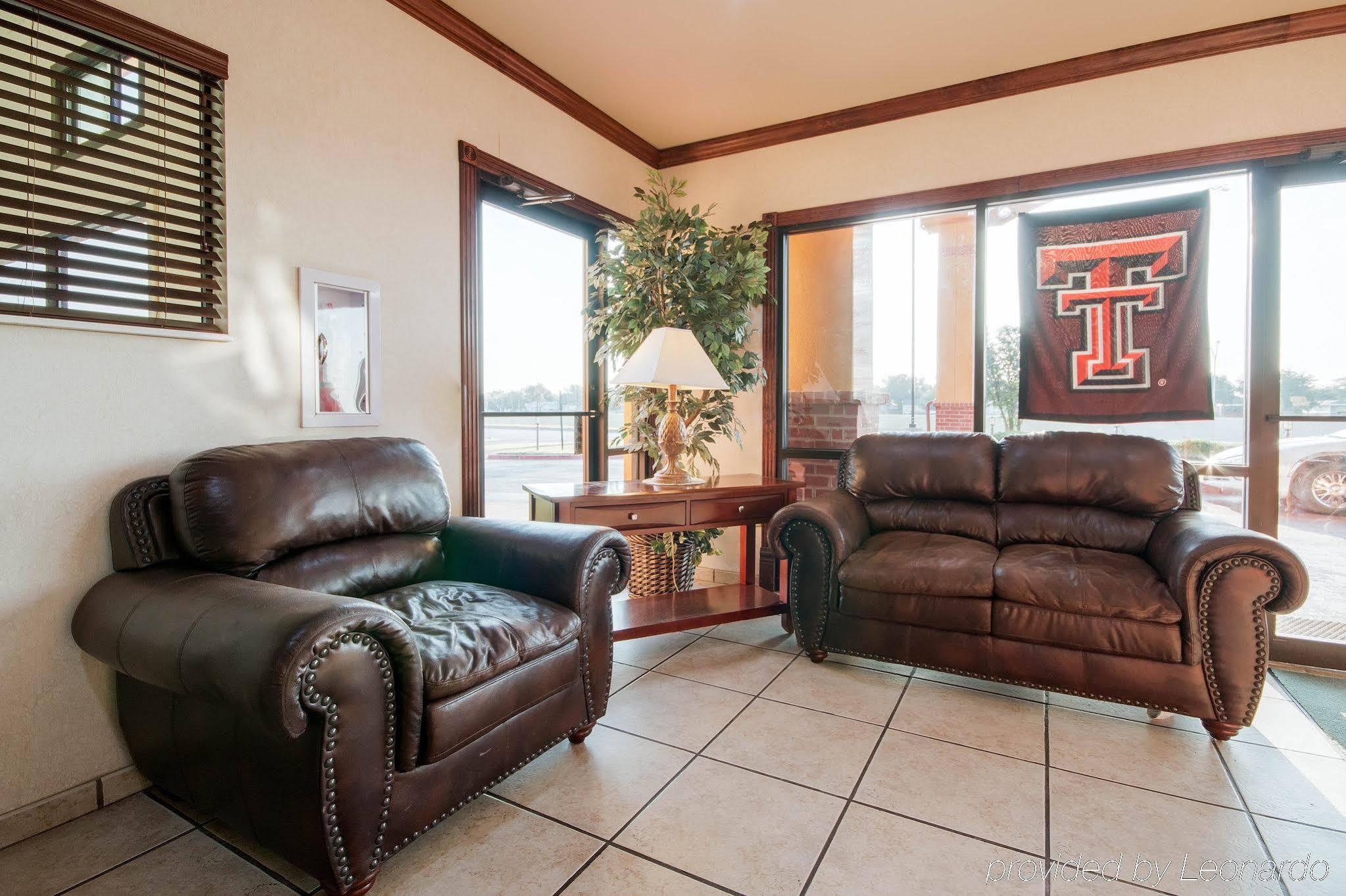 Econo I-27 Lodge *
