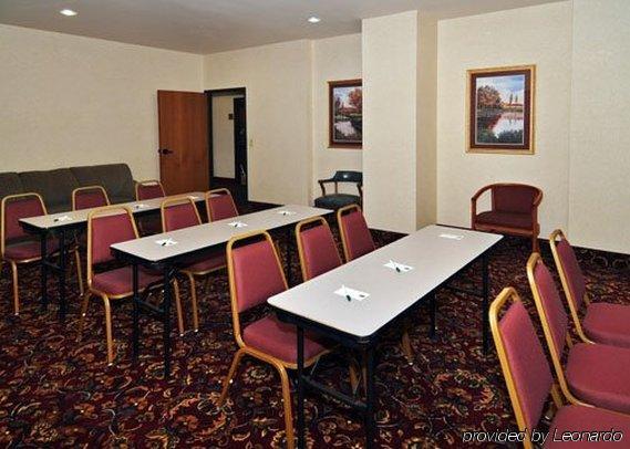 Econo I-27 Lodge